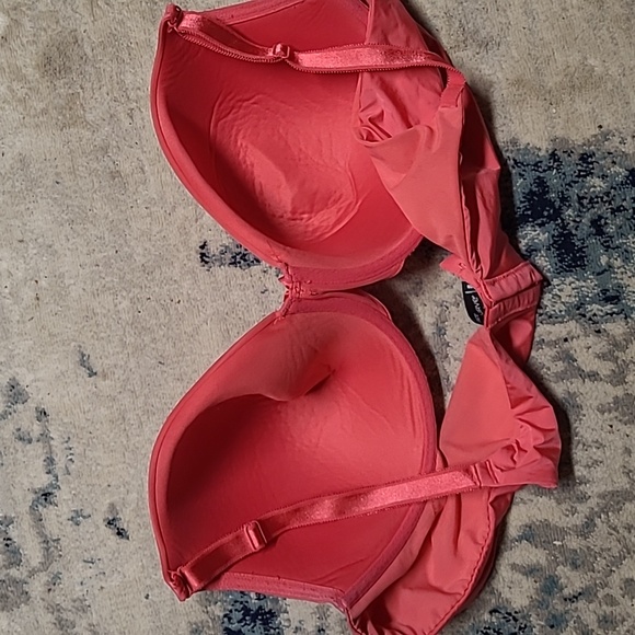 Torrid Curve Bra - Picture 3 of 6